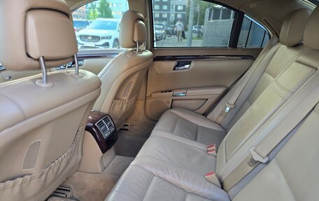 Mercedes-Benz S-Класс, 2010 год, 1 950 000 рублей, 25 фотография
