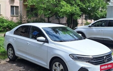 Volkswagen Polo VI (EU Market), 2020 год, 1 300 000 рублей, 2 фотография