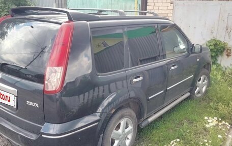 Nissan X-Trail, 2005 год, 700 000 рублей, 8 фотография