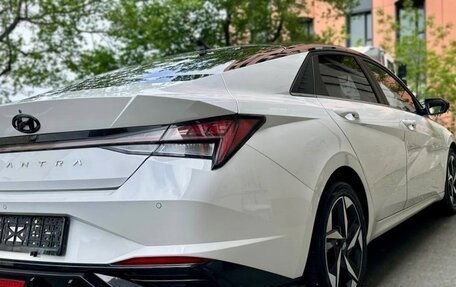 Hyundai Elantra, 2023 год, 1 630 000 рублей, 2 фотография