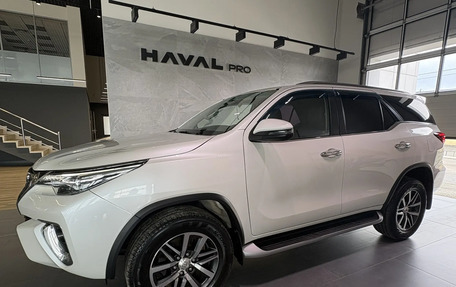 Toyota Fortuner II, 2017 год, 3 399 000 рублей, 7 фотография