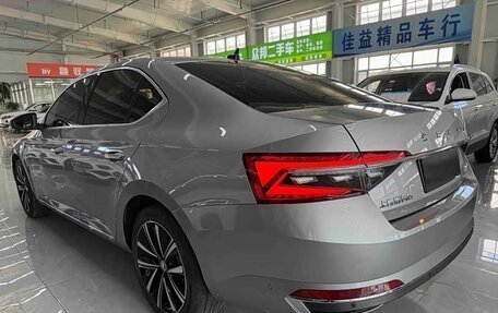 Skoda Superb III рестайлинг, 2022 год, 2 250 000 рублей, 3 фотография