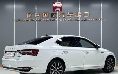 Skoda Superb III рестайлинг, 2022 год, 2 070 000 рублей, 3 фотография