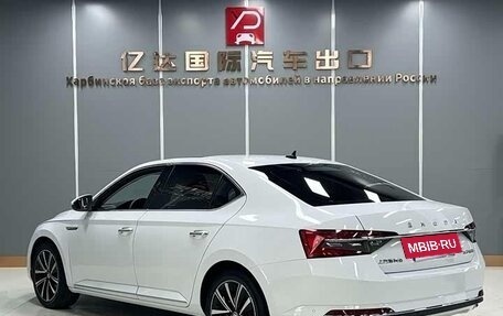 Skoda Superb III рестайлинг, 2022 год, 2 070 000 рублей, 7 фотография