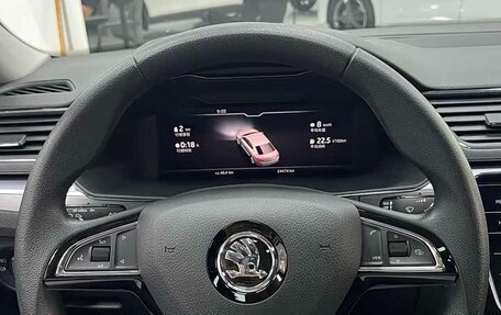 Skoda Superb III рестайлинг, 2022 год, 2 070 000 рублей, 14 фотография