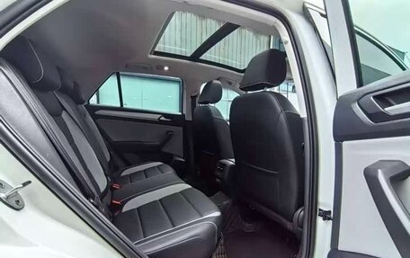 Volkswagen T-Roc I, 2023 год, 1 370 007 рублей, 11 фотография