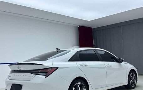 Hyundai Elantra, 2022 год, 1 420 000 рублей, 4 фотография
