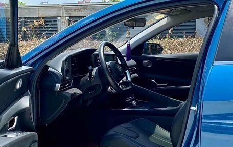 Hyundai Elantra, 2021 год, 1 320 000 рублей, 5 фотография