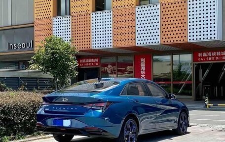 Hyundai Elantra, 2021 год, 1 320 000 рублей, 3 фотография