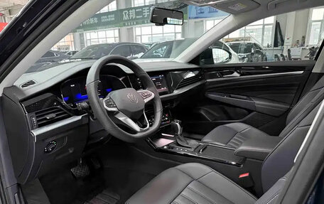 Volkswagen Passat B8 рестайлинг, 2022 год, 1 450 500 рублей, 14 фотография