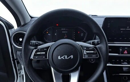 KIA K3, 2023 год, 1 420 000 рублей, 9 фотография