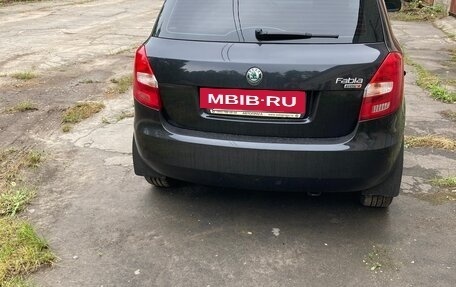Skoda Fabia II, 2010 год, 870 000 рублей, 4 фотография
