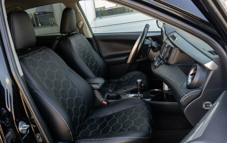Toyota RAV4, 2019 год, 2 400 000 рублей, 8 фотография