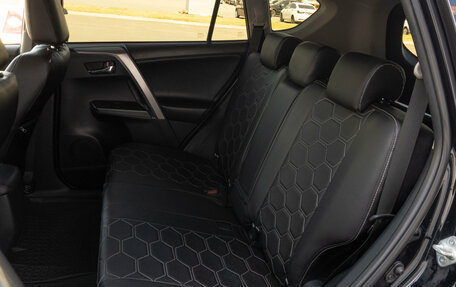 Toyota RAV4, 2019 год, 2 400 000 рублей, 9 фотография