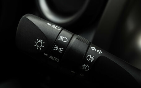 Toyota RAV4, 2019 год, 2 400 000 рублей, 15 фотография