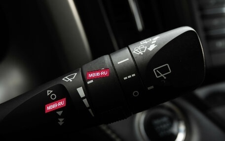 Toyota RAV4, 2019 год, 2 400 000 рублей, 16 фотография