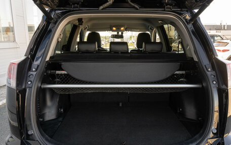 Toyota RAV4, 2019 год, 2 400 000 рублей, 23 фотография
