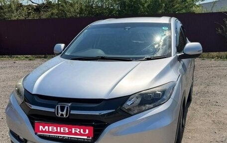 Honda Vezel, 2015 год, 1 450 000 рублей, 4 фотография