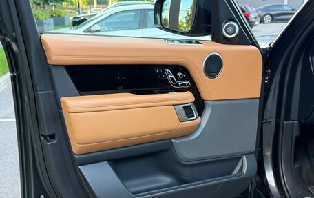 Land Rover Range Rover IV рестайлинг, 2021 год, 7 150 000 рублей, 12 фотография