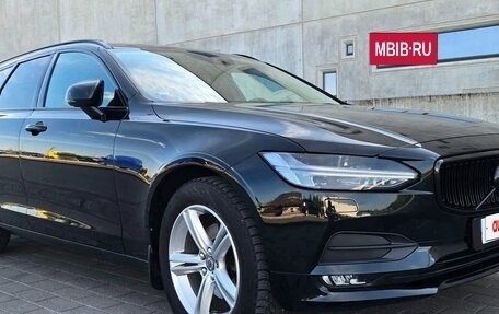 Volvo V90 II, 2018 год, 2 600 000 рублей, 5 фотография