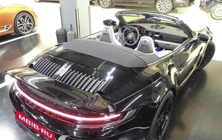 Porsche 911, 2023 год, 14 700 000 рублей, 3 фотография