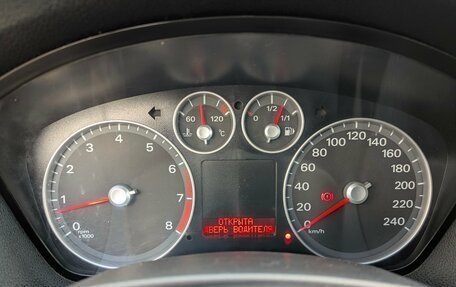 Ford Focus II рестайлинг, 2007 год, 400 000 рублей, 20 фотография