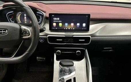 Geely Coolray I, 2023 год, 1 839 000 рублей, 10 фотография