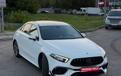 Mercedes-Benz A-Класс, 2020 год, 3 500 000 рублей, 1 фотография