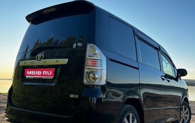 Toyota Voxy II, 2008 год, 1 300 000 рублей, 1 фотография