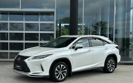 Lexus RX IV рестайлинг, 2021 год, 4 410 000 рублей, 1 фотография