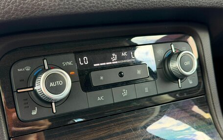 Volkswagen Touareg III, 2015 год, 2 809 000 рублей, 25 фотография