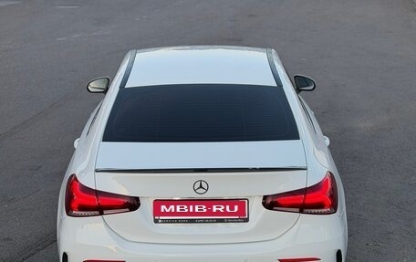 Mercedes-Benz A-Класс, 2020 год, 3 500 000 рублей, 6 фотография