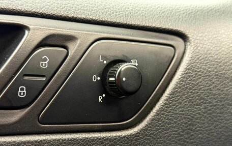 Volkswagen Jetta VI, 2012 год, 869 000 рублей, 24 фотография