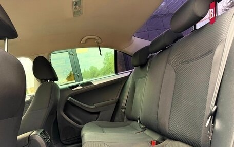 Volkswagen Jetta VI, 2012 год, 869 000 рублей, 14 фотография