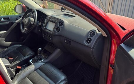 Volkswagen Tiguan I, 2011 год, 990 000 рублей, 14 фотография