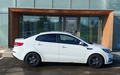 KIA Rio III рестайлинг, 2015 год, 820 000 рублей, 5 фотография
