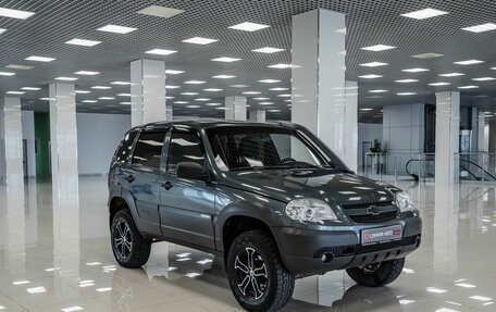 Chevrolet Niva I рестайлинг, 2013 год, 508 000 рублей, 3 фотография