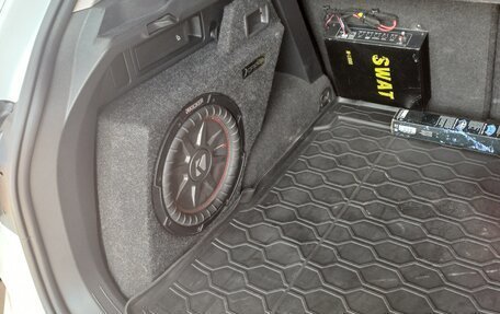 Volkswagen Tiguan II, 2019 год, 3 050 000 рублей, 12 фотография