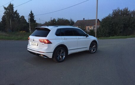 Volkswagen Tiguan II, 2019 год, 3 050 000 рублей, 7 фотография