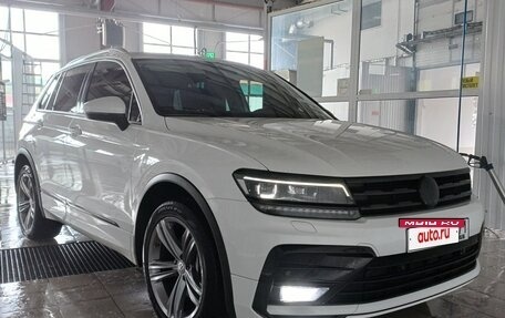 Volkswagen Tiguan II, 2019 год, 3 050 000 рублей, 6 фотография