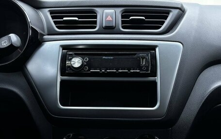 KIA Rio III рестайлинг, 2015 год, 1 100 000 рублей, 18 фотография