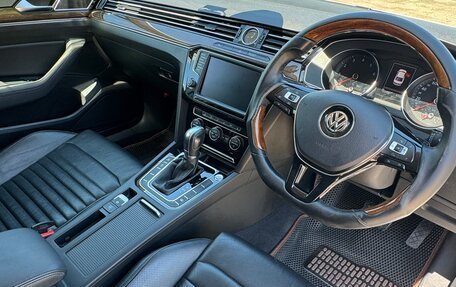 Volkswagen Passat B8 рестайлинг, 2015 год, 1 450 000 рублей, 14 фотография
