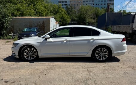 Volkswagen Passat B8 рестайлинг, 2015 год, 1 450 000 рублей, 10 фотография