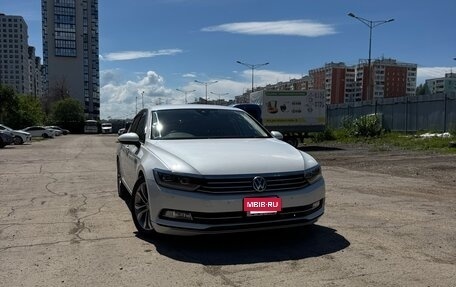Volkswagen Passat B8 рестайлинг, 2015 год, 1 450 000 рублей, 11 фотография