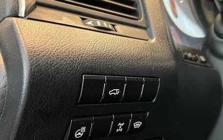 Lexus RX IV рестайлинг, 2017 год, 3 449 000 рублей, 12 фотография