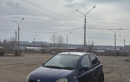 Toyota Vitz, 1999 год, 360 000 рублей, 1 фотография
