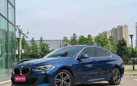BMW 1 серия, 2021 год, 1 240 000 рублей, 1 фотография