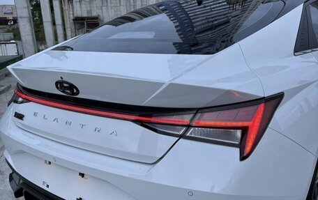 Hyundai Elantra, 2022 год, 1 630 000 рублей, 6 фотография