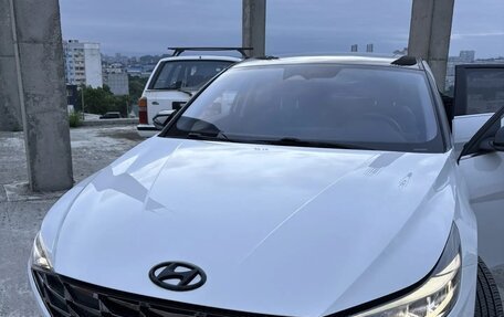 Hyundai Elantra, 2022 год, 1 630 000 рублей, 3 фотография