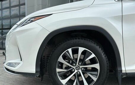 Lexus RX IV рестайлинг, 2021 год, 4 410 000 рублей, 7 фотография